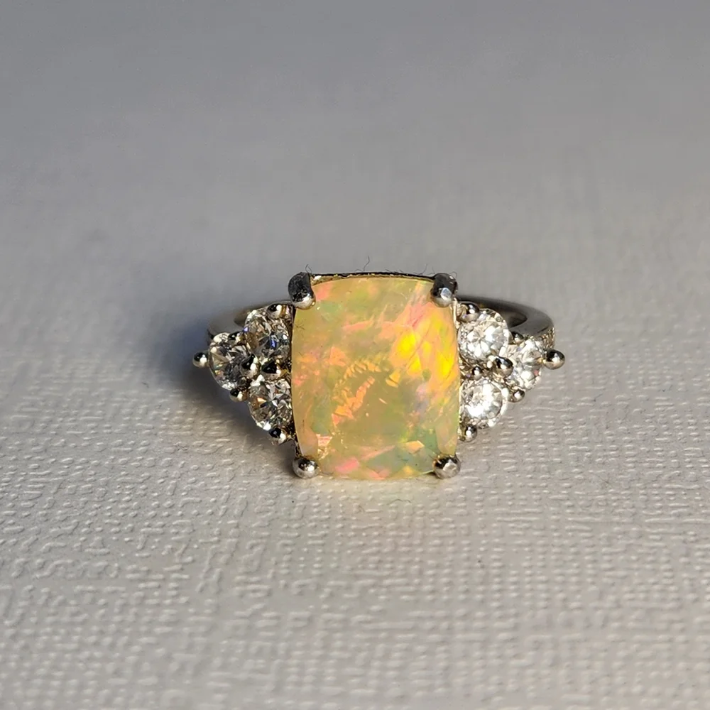 Genuine 2.05ct NATURAL Fiery Ethiopian Opal Wht Zircon 925 Ring Sz 7 VTG - Picture 5 of 15